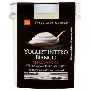 Yogurt intero bianco