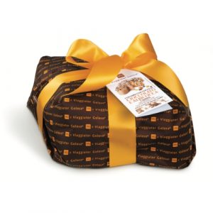 Colomba con gocce di cioccolato e albicocca