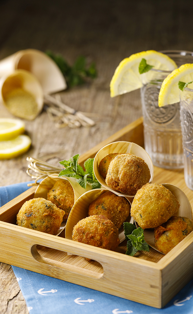 Polpette di cous cous aromatizzate alla menta e limone