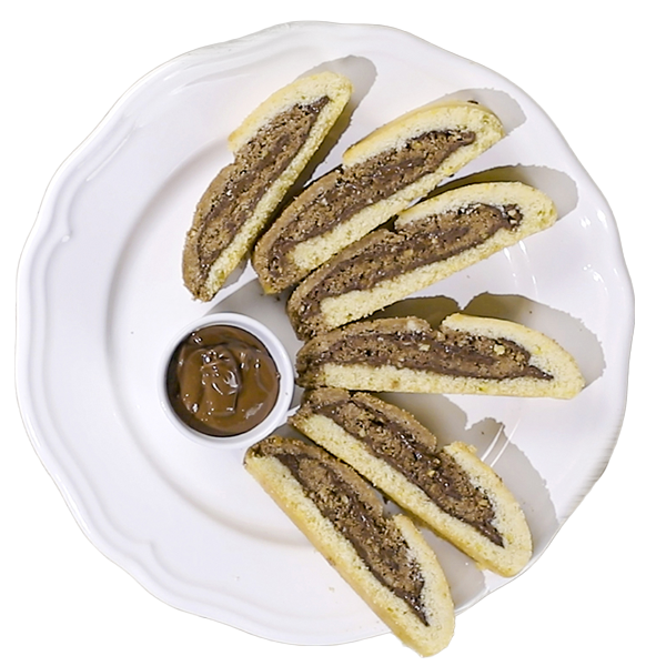 Frolla con crema alle nocciole