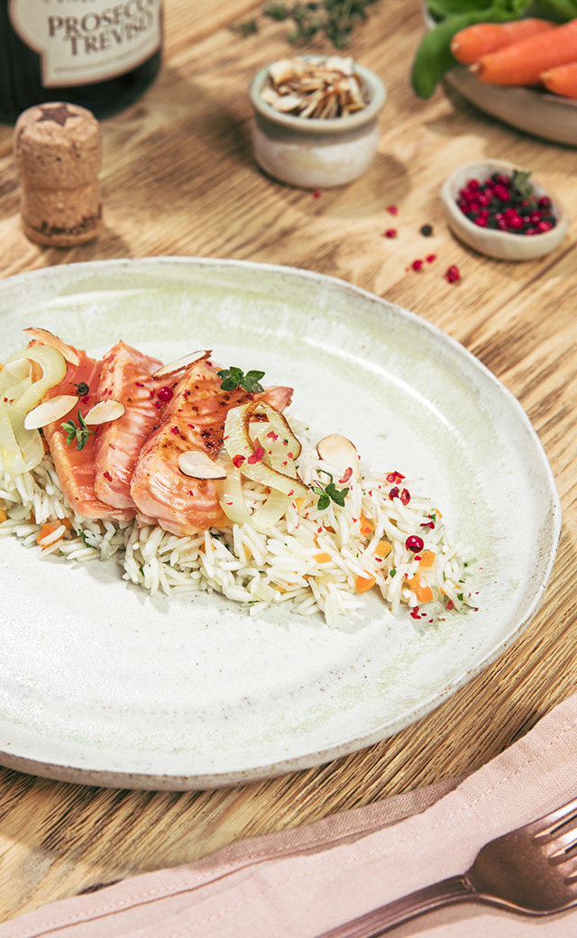 Riso basmati con salmone caramellato