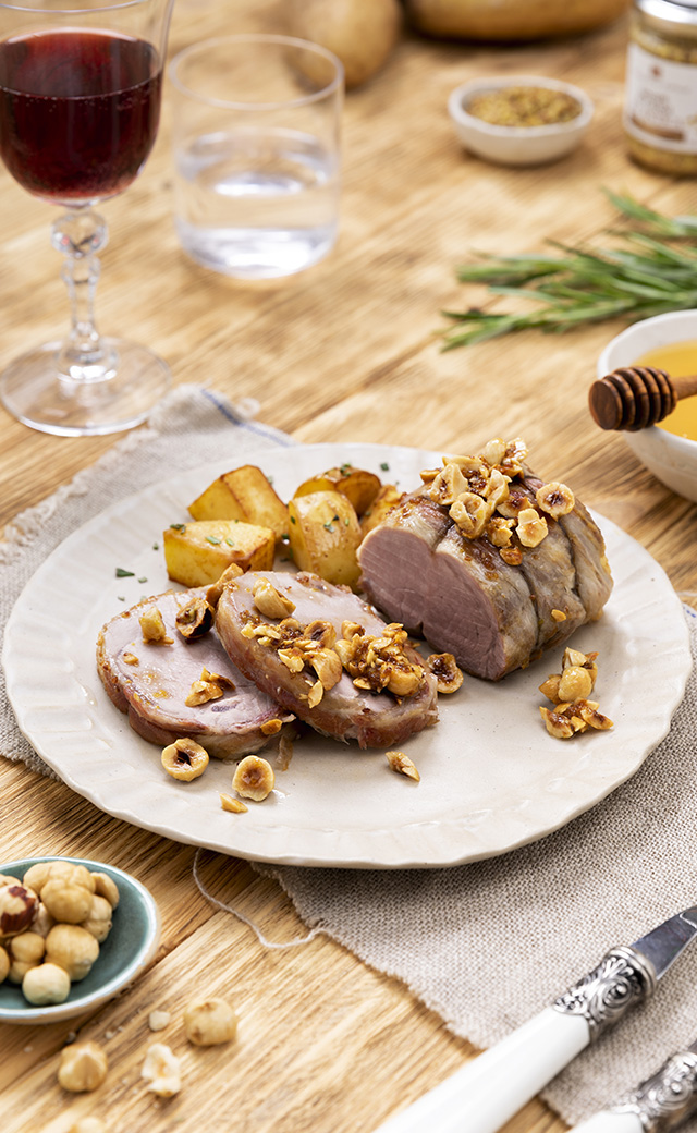 Rollè con miele, senape, nocciola e pancetta