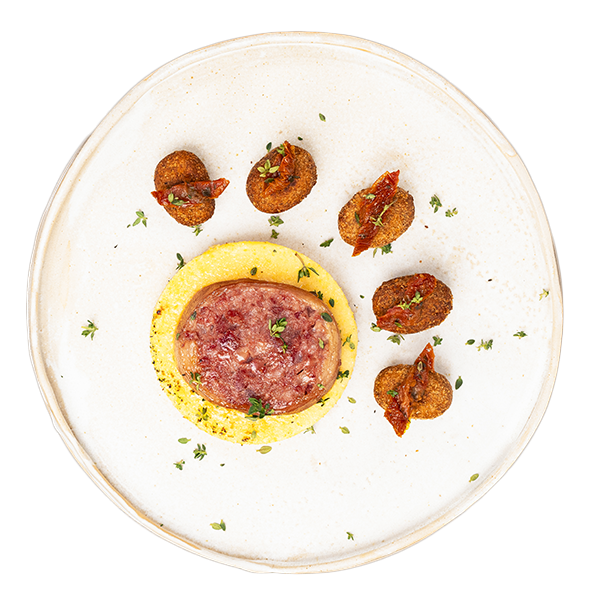 Crostini di polenta con zampone tostato e polpettine di lenticchie